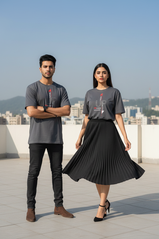 Rise Up Graphic Tee in Medium Charcoal Grey